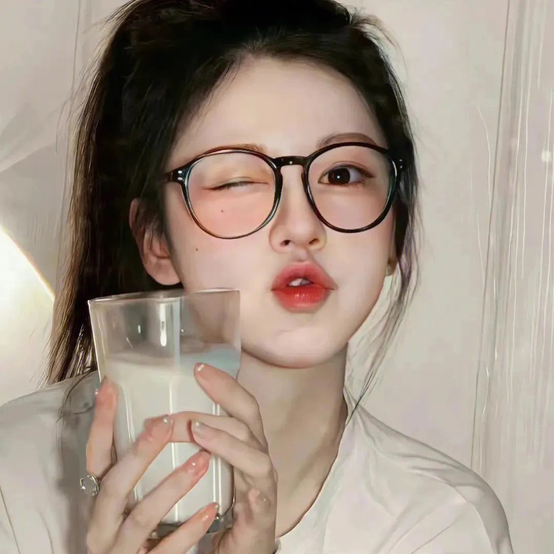 我让最想被拥抱的男人给威胁了